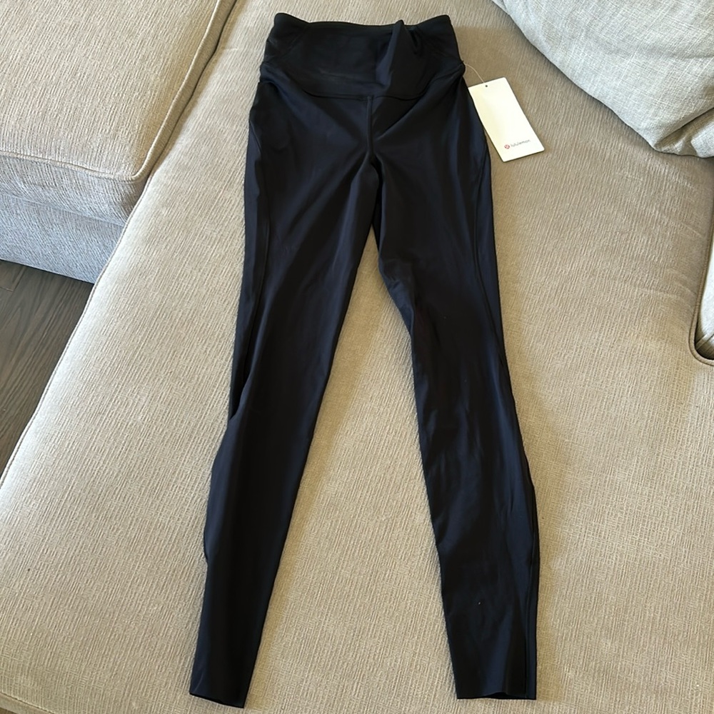 Lululemon Base Pace HR Tight 28” size 4 Black